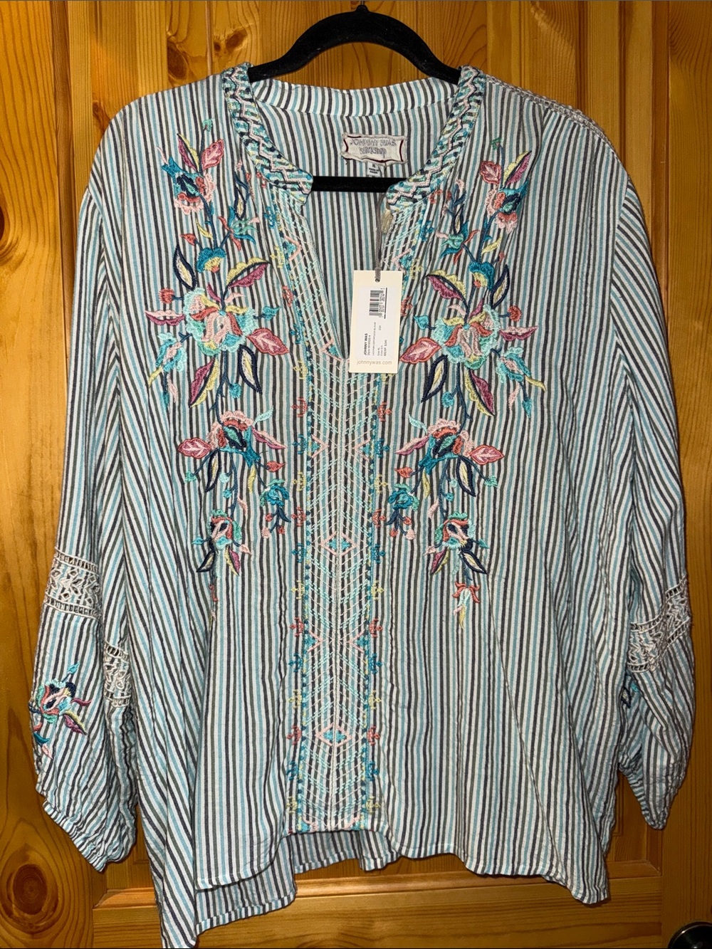 Johnny Was- Lais Paris Effortless Blouse-XL